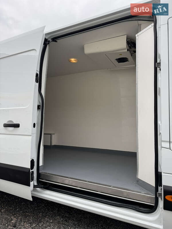 Рефрижератор Renault Master 2017 в Ровно