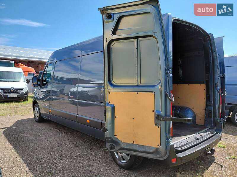 Грузовой фургон Renault Master 2016 в Ивано-Франковске