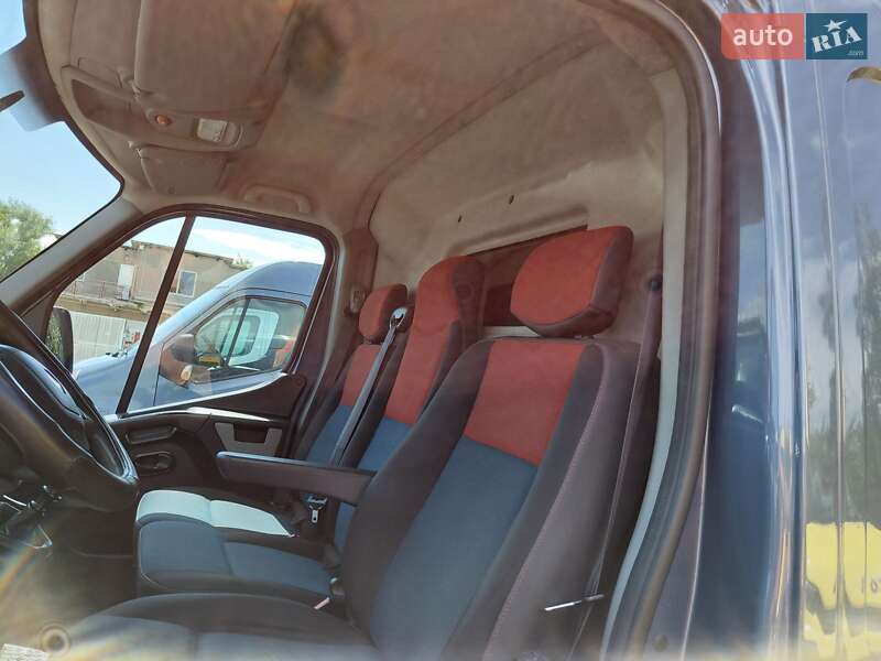 Грузовой фургон Renault Master 2016 в Ивано-Франковске