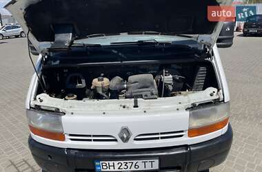 Микроавтобус Renault Master 2000 в 