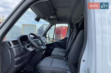 Грузовой фургон Renault Master 2020 в 