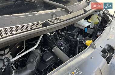 Грузовой фургон Renault Master 2020 в 