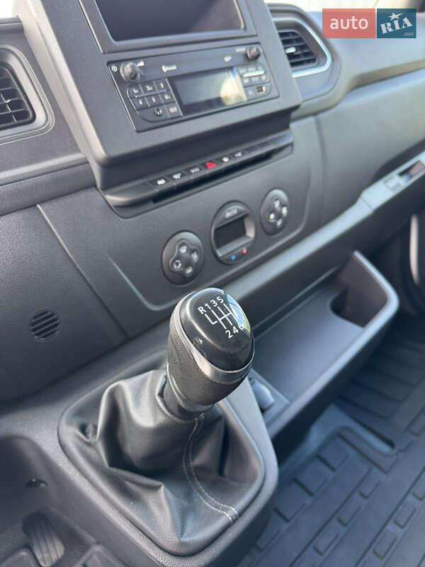 Грузовой фургон Renault Master 2020 в Луцке