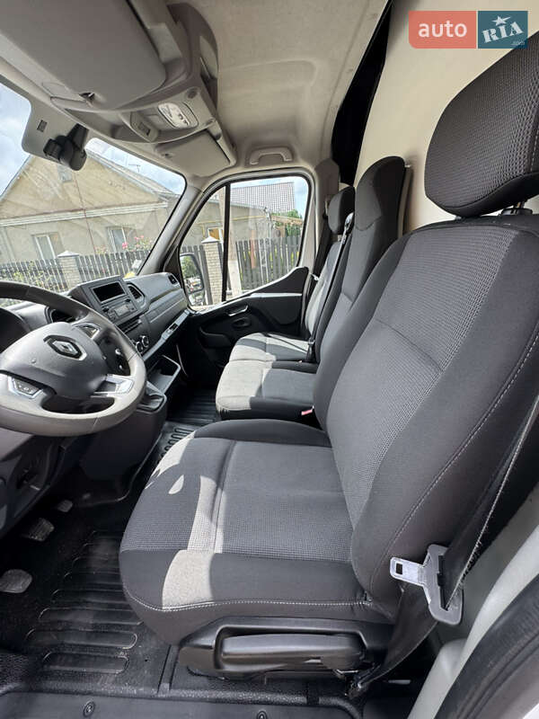 Грузовой фургон Renault Master 2020 в Луцке
