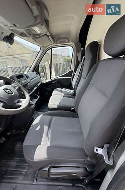 Грузовой фургон Renault Master 2020 в 