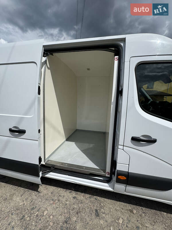 Грузовой фургон Renault Master 2020 в Луцке