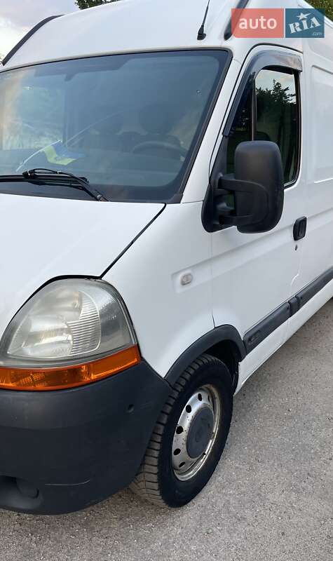 Грузовой фургон Renault Master 2007 в Тараще