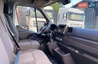 Грузовой фургон Renault Master 2022 в 