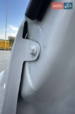Грузовой фургон Renault Master 2022 в 