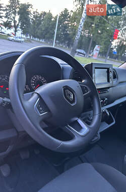 Грузовой фургон Renault Master 2020 в 