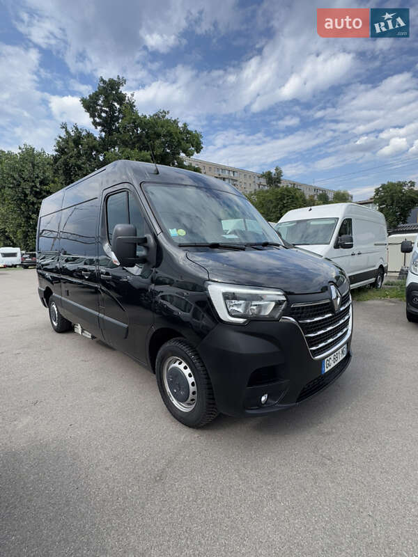 Renault Master 2021