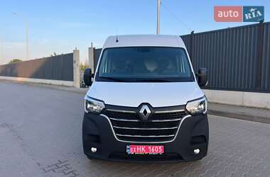 Грузовой фургон Renault Master 2023 в 
