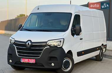 Грузовой фургон Renault Master 2023 в 
