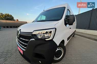 Грузовой фургон Renault Master 2023 в 