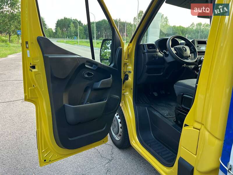 Тентованый Renault Master 2021 в Киеве