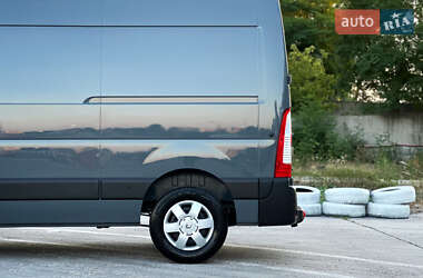 Грузовой фургон Renault Master 2020 в 