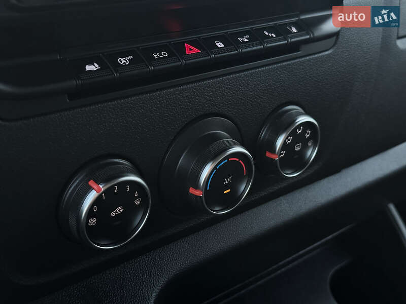 Грузовой фургон Renault Master 2020 в Киеве
