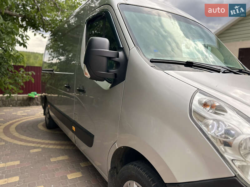 Грузовой фургон Renault Master 2017 в Первомайске