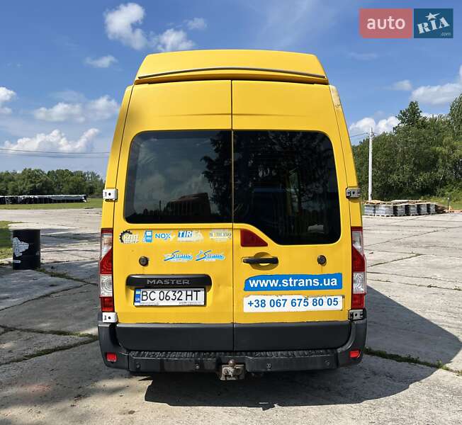 Вантажний фургон Renault Master 2013 в Львові