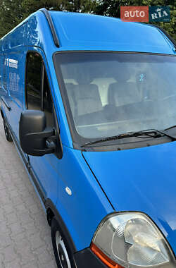 Грузовой фургон Renault Master 2008 в 