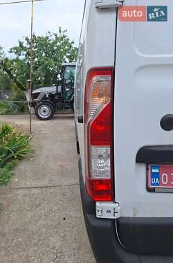 Вантажний фургон Renault Master 2020 в 