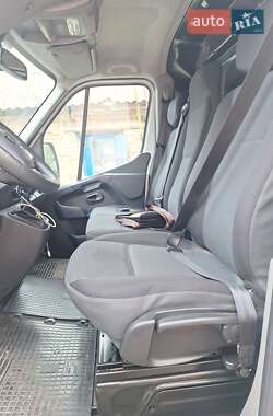 Вантажний фургон Renault Master 2020 в 