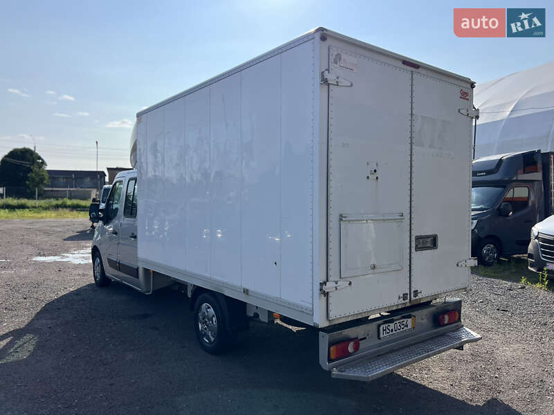 Грузовой фургон Renault Master 2015 в Луцке