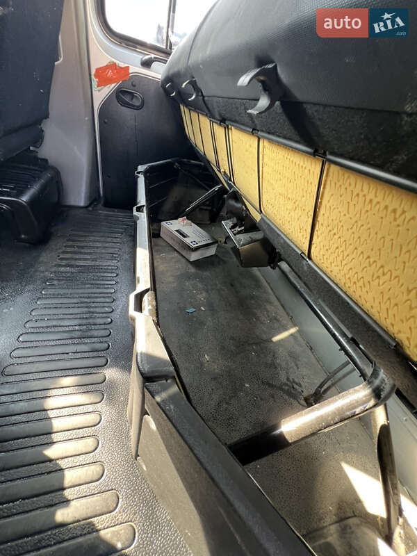 Грузовой фургон Renault Master 2015 в Луцке
