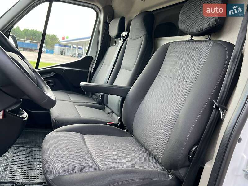 Грузовой фургон Renault Master 2021 в Киеве