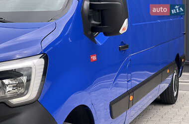 Грузовой фургон Renault Master 2021 в 