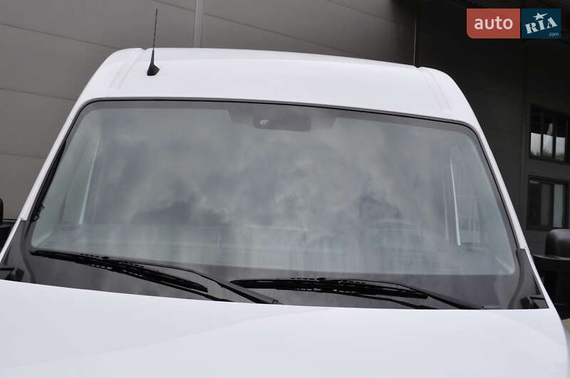 Грузовой фургон Renault Master 2020 в Киеве