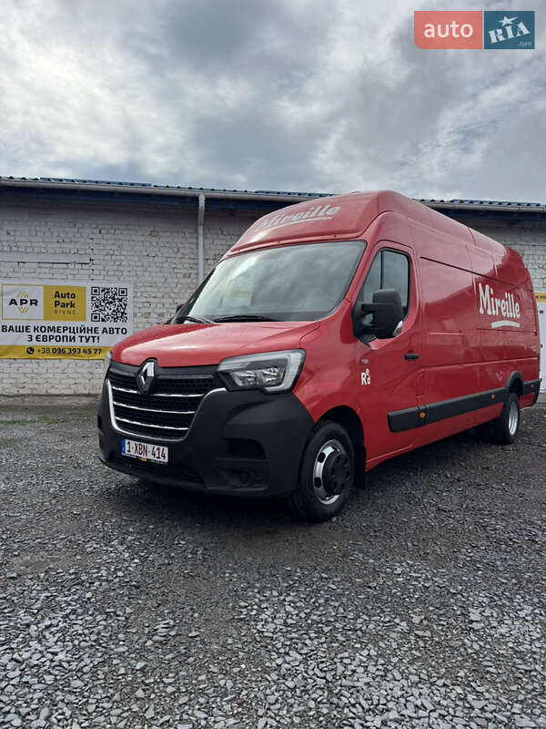 Renault Master 2020