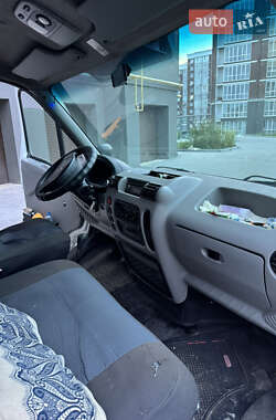 Грузовой фургон Renault Master 2003 в 