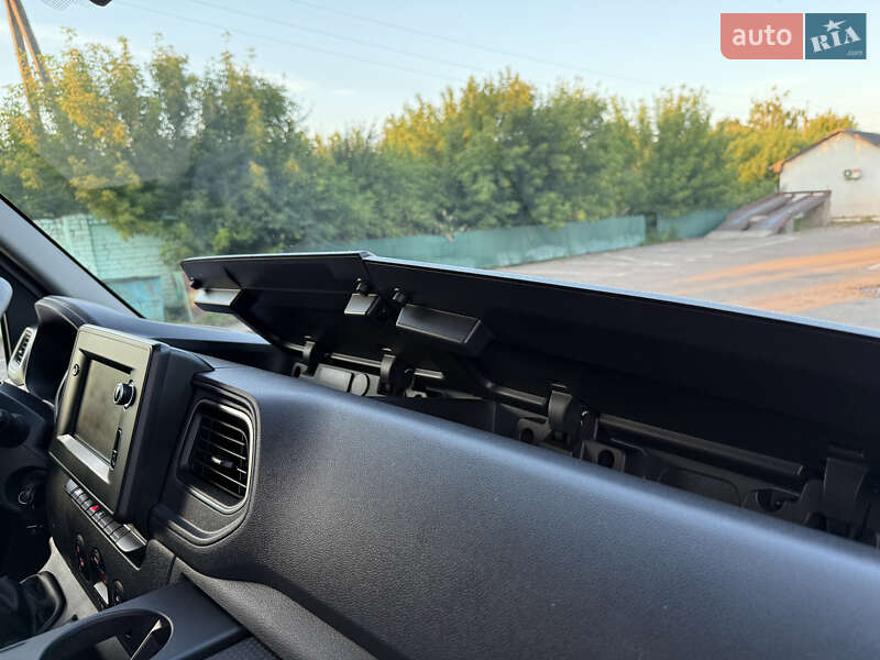 Грузовой фургон Renault Master 2020 в Дубно