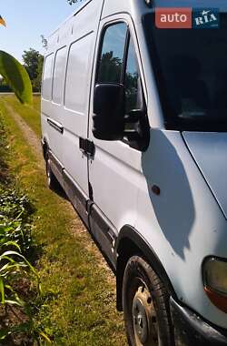 Грузовой фургон Renault Master 2001 в 