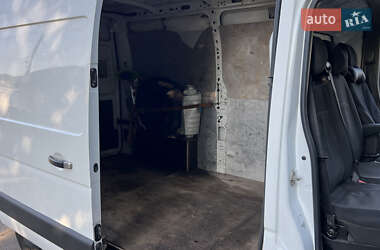 Грузовой фургон Renault Master 2014 в 