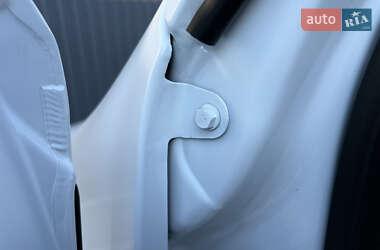 Грузовой фургон Renault Master 2022 в 