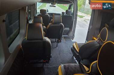 Микроавтобус Renault Master 2013 в 