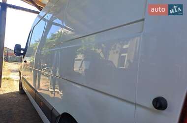 Грузовой фургон Renault Master 2017 в 