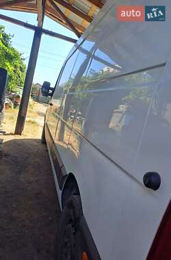 Грузовой фургон Renault Master 2017 в 