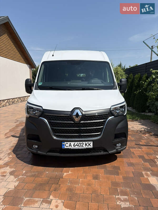 Renault Master 2021