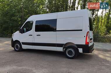 Грузовой фургон Renault Master 2020 в 