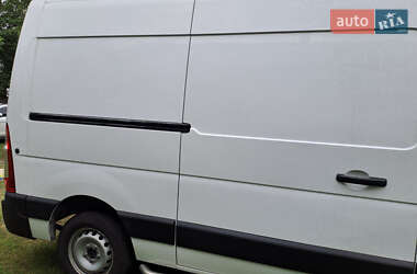 Грузовой фургон Renault Master 2018 в 