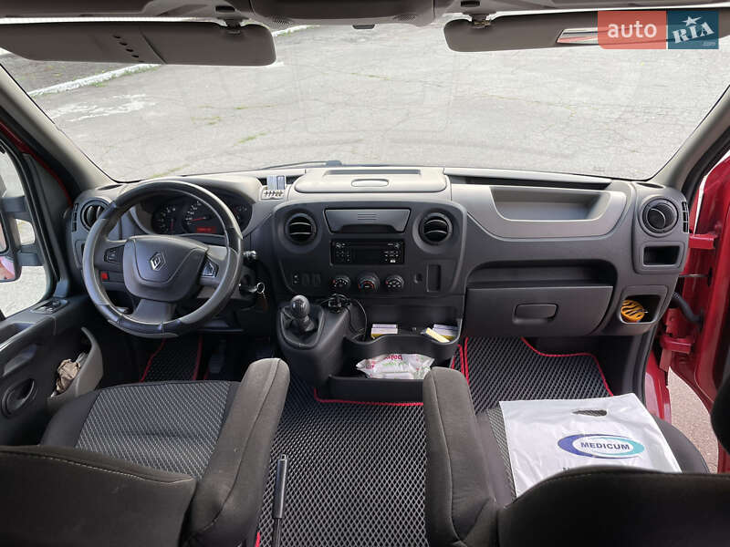 Микроавтобус Renault Master 2016 в Днепре