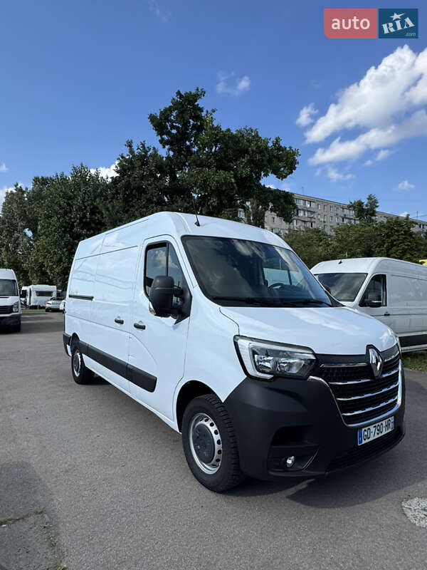 Renault Master 2021