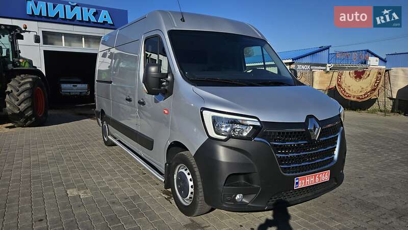 Вантажний фургон Renault Master 2021 в Радомишлі