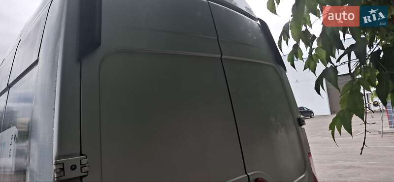 Грузовой фургон Renault Master 2012 в Чернигове