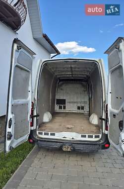 Вантажний фургон Renault Master 2014 в Дрогобичі