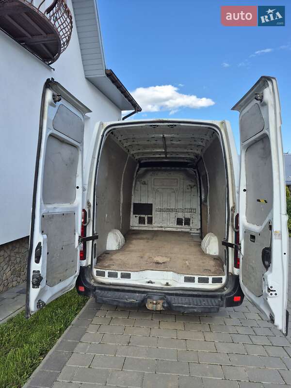 Вантажний фургон Renault Master 2014 в Дрогобичі