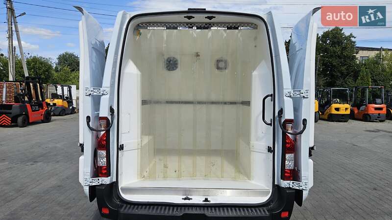 Рефрижератор Renault Master 2022 в Радомышле